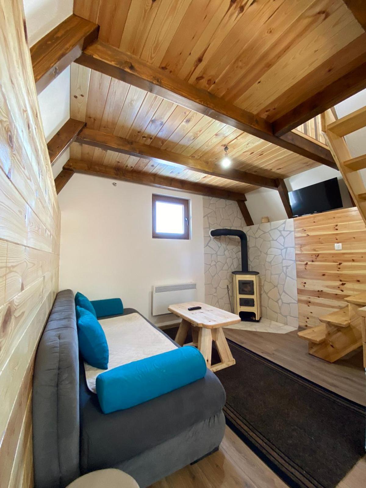 Bungalows Ivan Zabljak  Luaran gambar